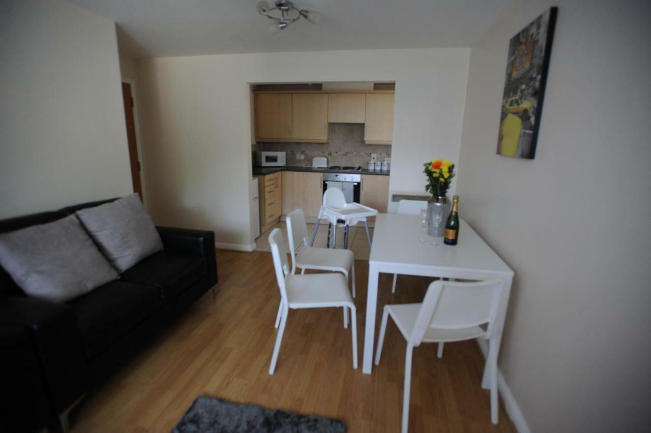 Liverpool 2 Bedroom Apartment 외부 사진